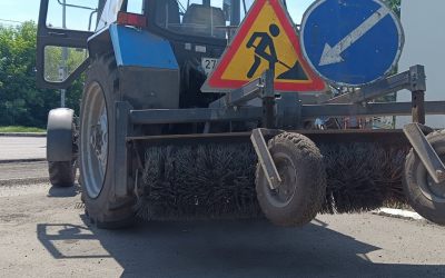 Услуги дорожной щетки на базе МТЗ - Великий Новгород, заказать или взять в аренду