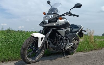 Прокат мотоцикла Honda NC 700 - Великий Новгород, заказать или взять в аренду