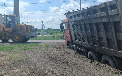 Эвакуация грузовых авто и автобусов. 24 часа. - Валдай, цены, предложения специалистов