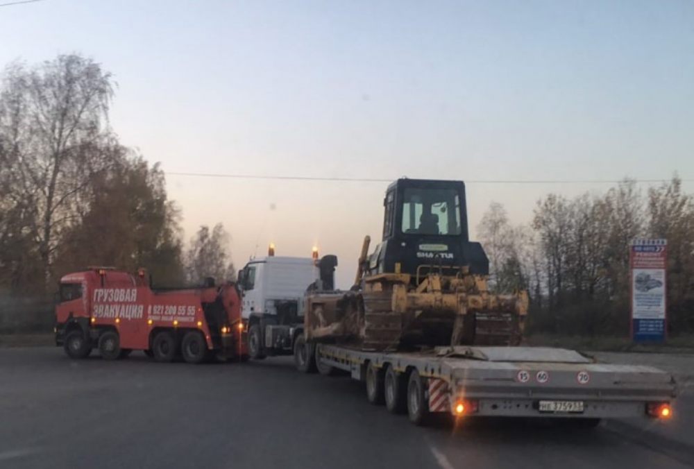 Буксировка техники и транспорта стоимость услуг и где заказать - Великий Новгород