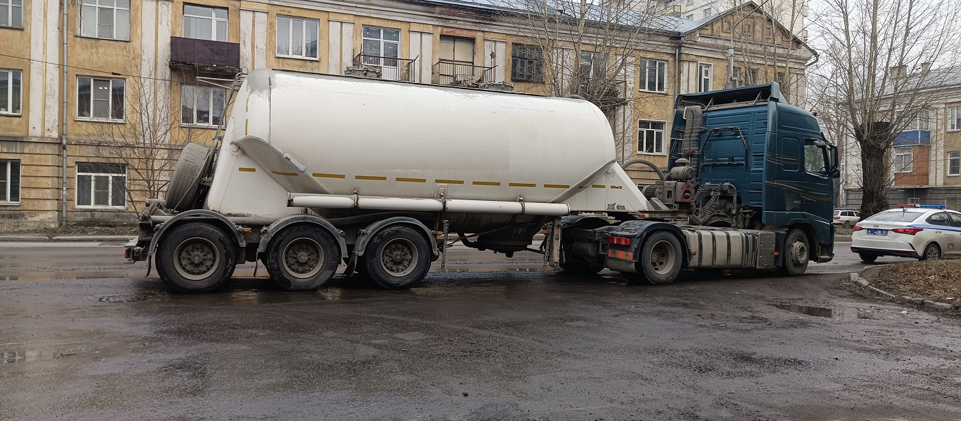 Заказ цементовозов в Великом Новгороде